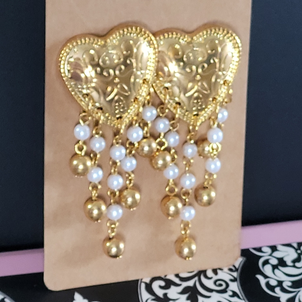 Heart Earrings filigree gold-tone faux pearl & gold-tone dangle accents - Picture 6 of 6
